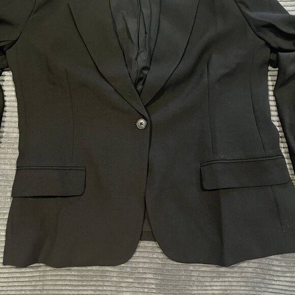 NEW, Spanx Carefree Crepe Blazer in Black SZ Large Crisp Classic Versatile - Picture 5 of 10